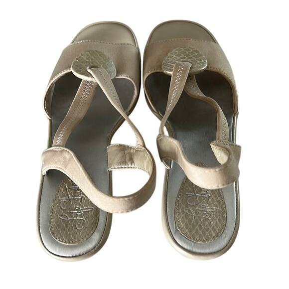 LifeStride Creamy Beige Sling Back Heels Shoes Woman Size 9M - Picture 2 of 9